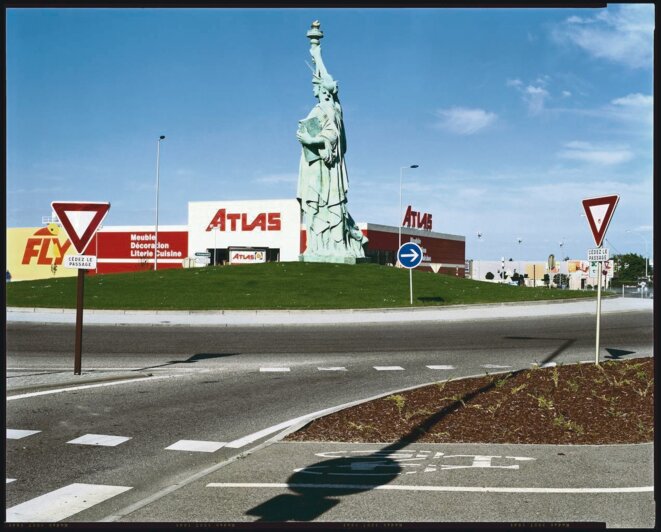 "ALSACE, Haut-Rhin, Colmar" © Raymond Depardon – courtesy éd. Points2 "ALSACE, Haut-Rhin, Colmar" © Raymond Depardon – courtesy éd. Points2
